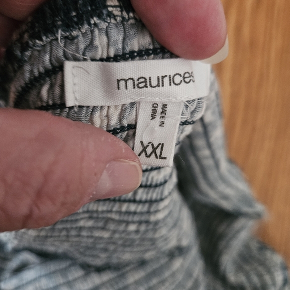 Maurices XXL Tied Halter Peplum Smocked  Bust Summer Top Vacation Beach Casual - Picture 7 of 10